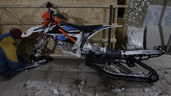 KTM Freeride electric snowbike_electric snowmobile_snowbike kit for KTM Freeride_1